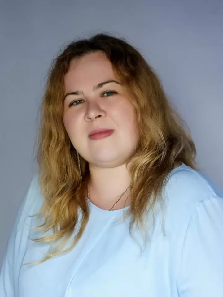 Дмитрова Анна Владимировна — юрист Плис&Кo по расторжению контрактов